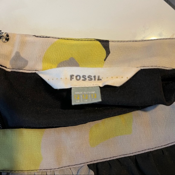 EUC Fossil flirty boho black, grey and yellow floral skirt size 12 (runs small) - Picture 3 of 6